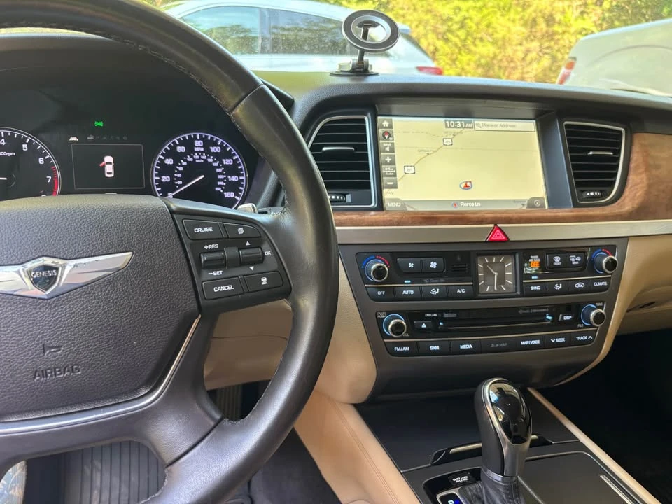 2016 Hyundai Genesis - Image 17 of 17
