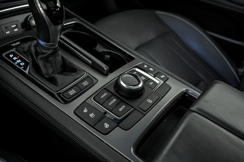 2016 Hyundai Genesis - Image 31 of 31