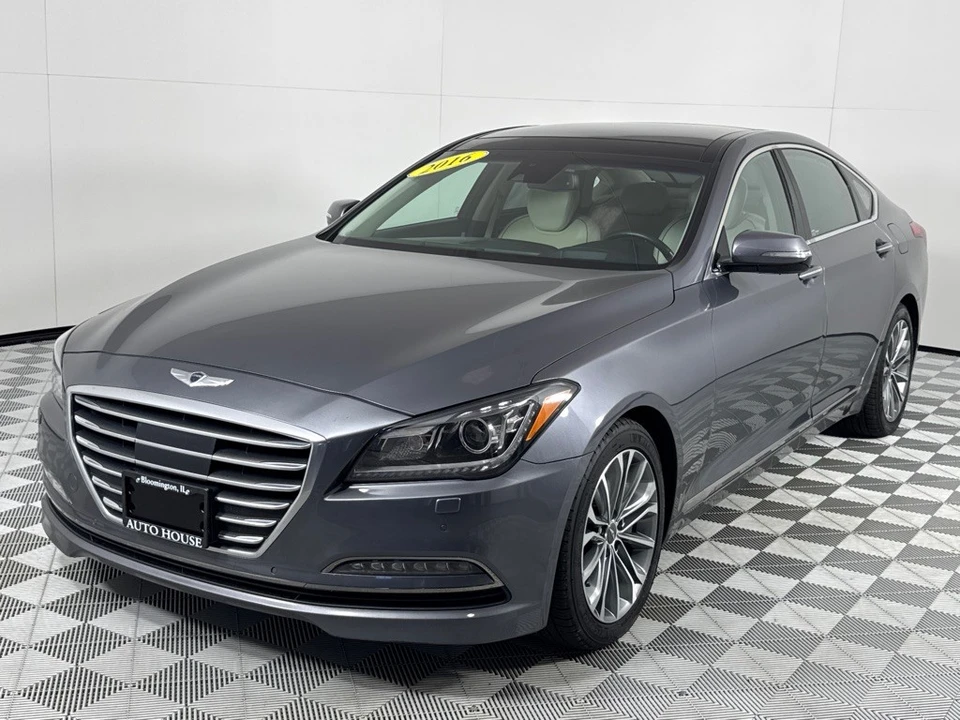 2016 Hyundai Genesis - Image 9 of 12