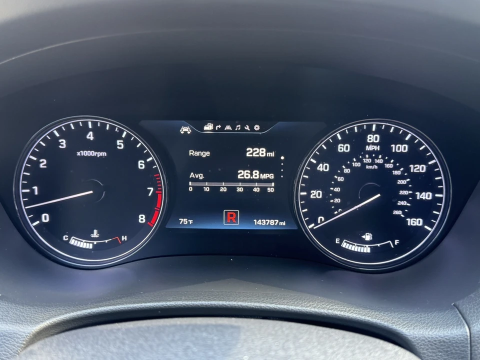 2016 Hyundai Genesis - Image 23 of 25