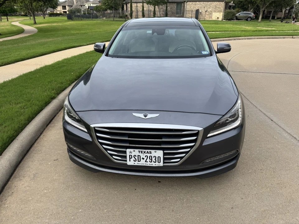 2016 Hyundai Genesis - Image 8 of 25
