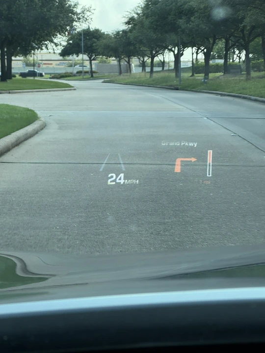 2016 Hyundai Genesis - Image 22 of 25