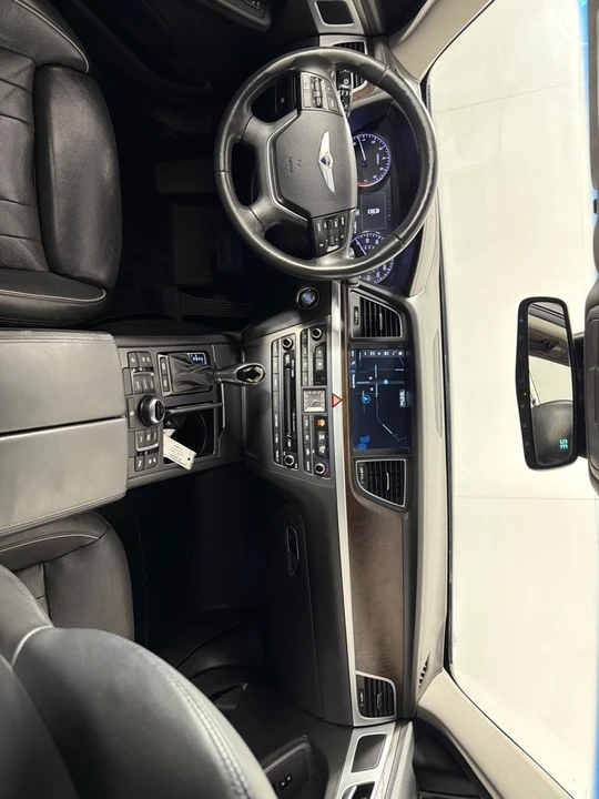 2016 Hyundai Genesis - Image 22 of 23