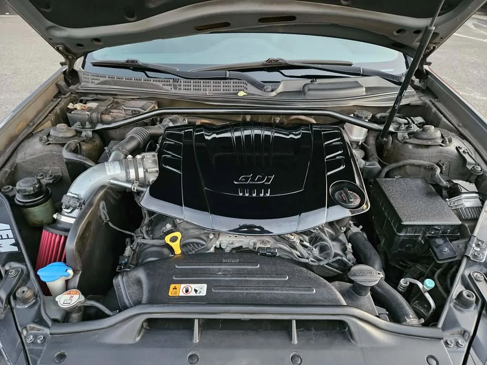 2016 Hyundai Genesis Coupe - Image 9 of 20
