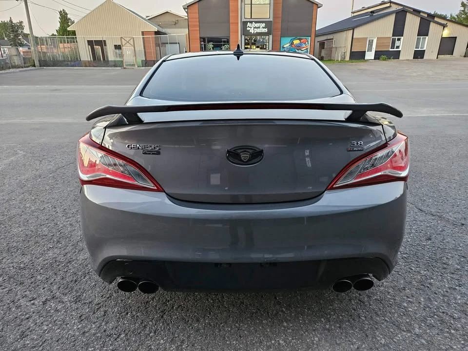 2016 Hyundai Genesis Coupe - Image 5 of 20