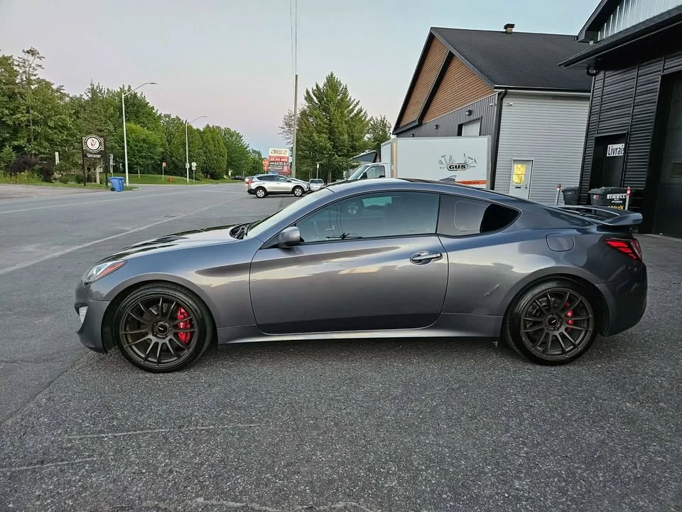 2016 Hyundai Genesis Coupe - Image 2 of 20