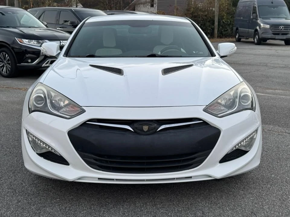 2016 Hyundai Genesis Coupe - Image 2 of 17
