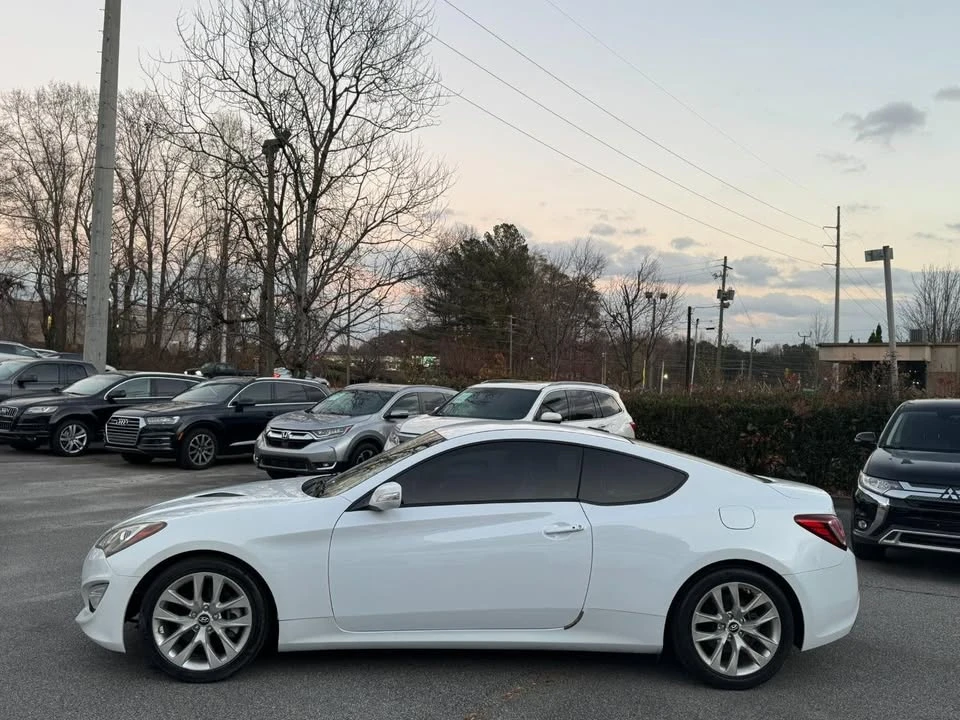 2016 Hyundai Genesis Coupe - Image 4 of 17