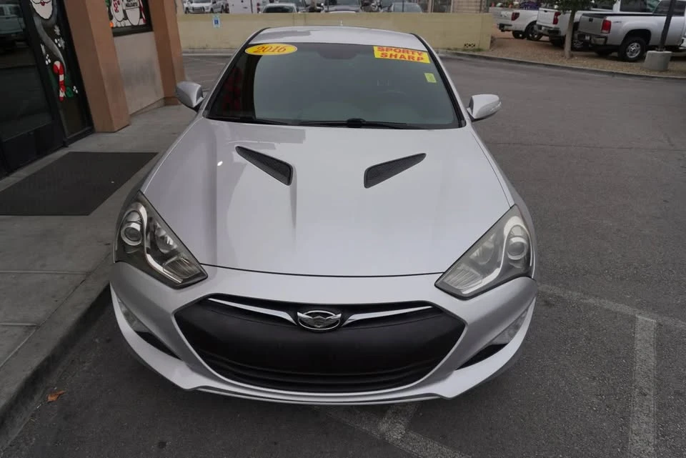2016 Hyundai Genesis Coupe - Image 5 of 20