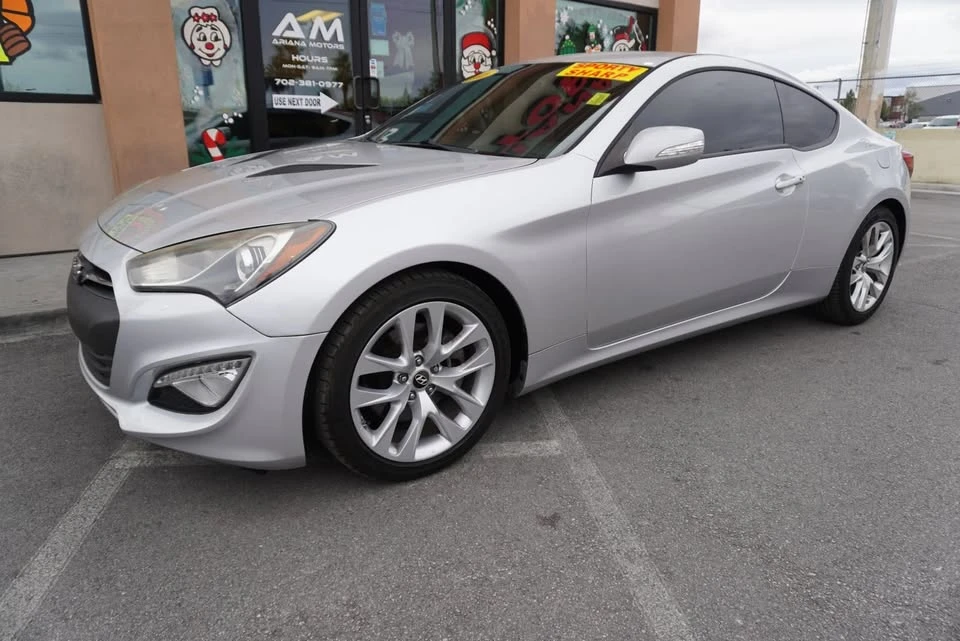 2016 Hyundai Genesis Coupe - Image 2 of 20