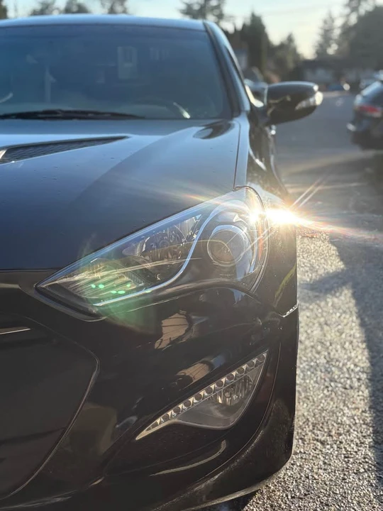 2016 Hyundai Genesis Coupe - Image 2 of 17