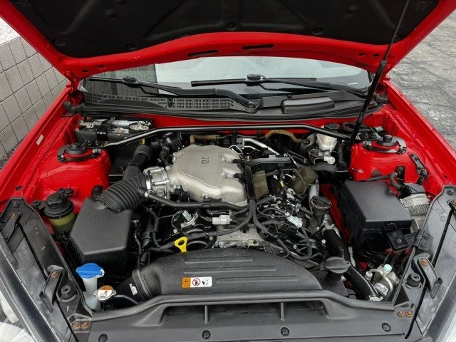 2016 Hyundai Genesis Coupe - Image 5 of 17