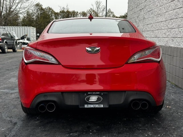 2016 Hyundai Genesis Coupe - Image 13 of 17