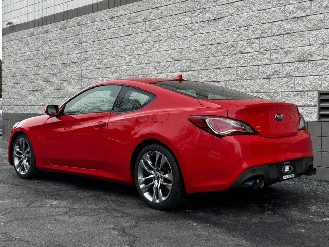 2016 Hyundai Genesis Coupe - Image 12 of 17