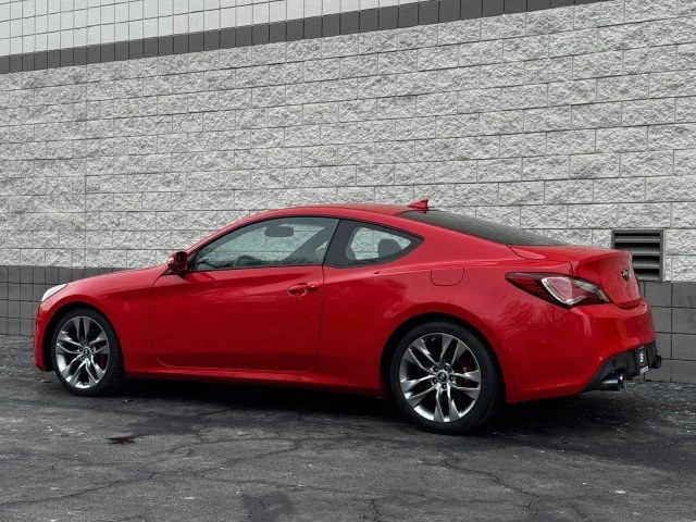 2016 Hyundai Genesis Coupe - Image 2 of 17