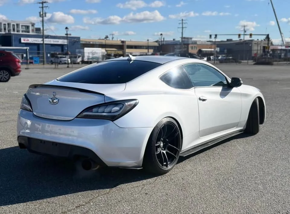 2016 Hyundai Genesis Coupe - Image 3 of 12