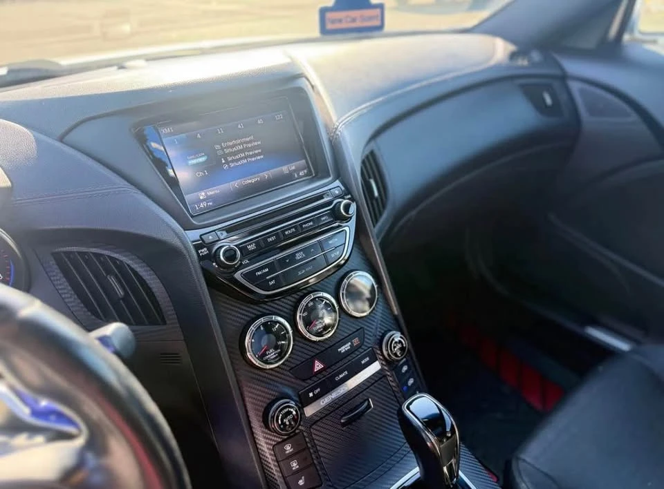 2016 Hyundai Genesis Coupe - Image 8 of 12