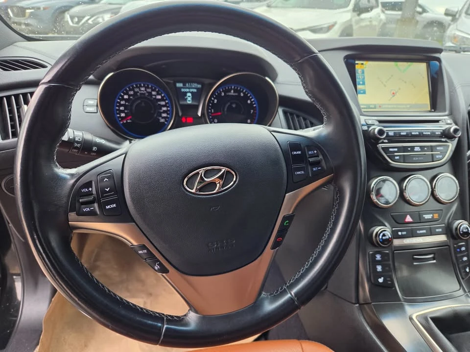 2016 Hyundai Genesis Coupe - Image 11 of 15