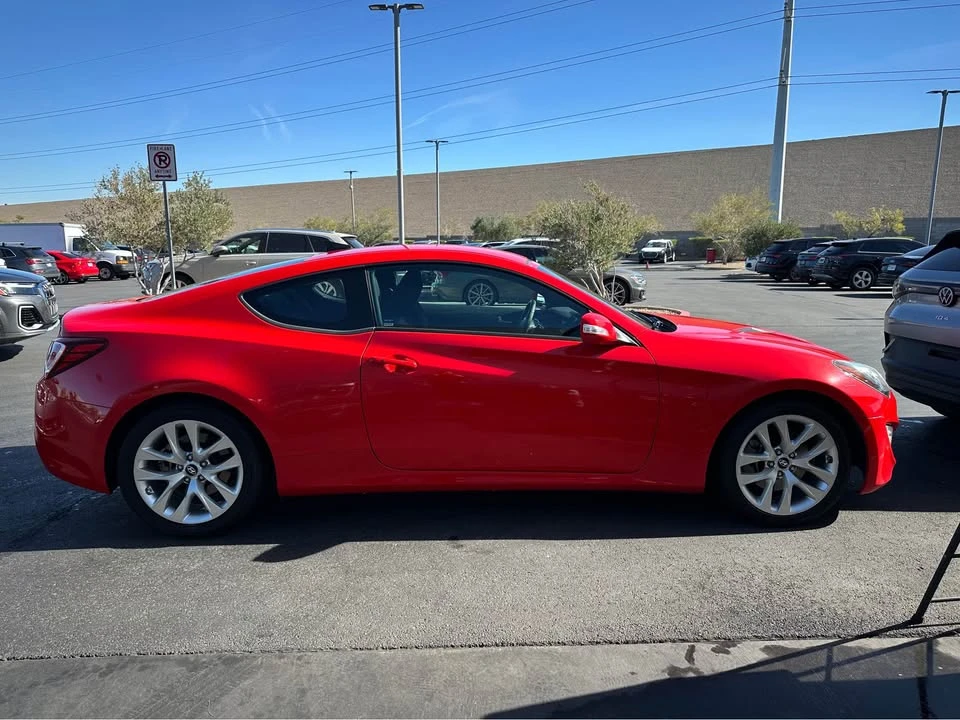 2016 Hyundai Genesis Coupe - Image 3 of 8
