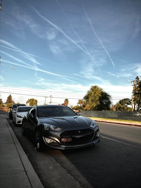 2016 Hyundai Genesis Coupe - Image 2 of 8