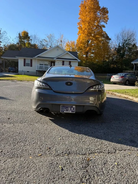 2016 Hyundai Genesis Coupe - Image 3 of 15
