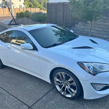 2016 Hyundai Genesis Coupe 3.8 Coupe 2D