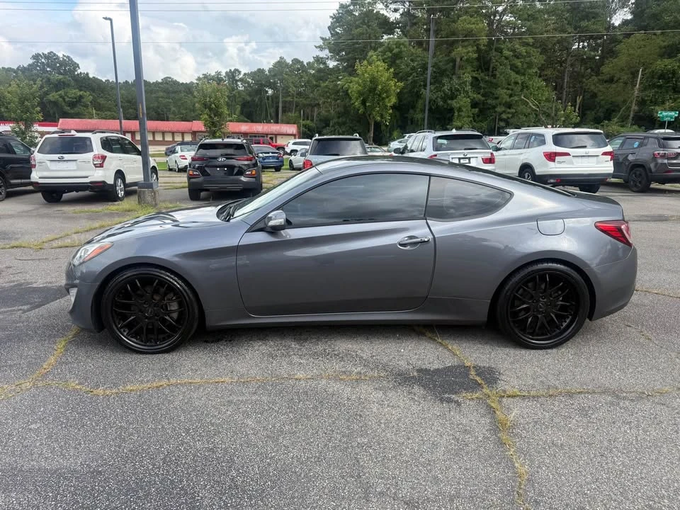 2016 Hyundai Genesis Coupe - Image 2 of 20