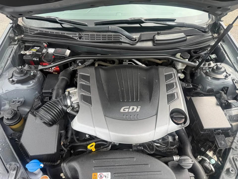 2016 Hyundai Genesis Coupe - Image 14 of 20