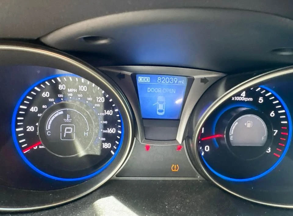 2016 Hyundai Genesis Coupe - Image 11 of 14