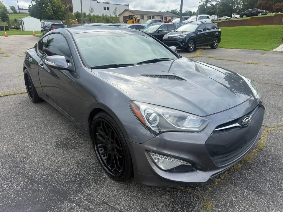 2016 Hyundai Genesis Coupe - Image 7 of 20