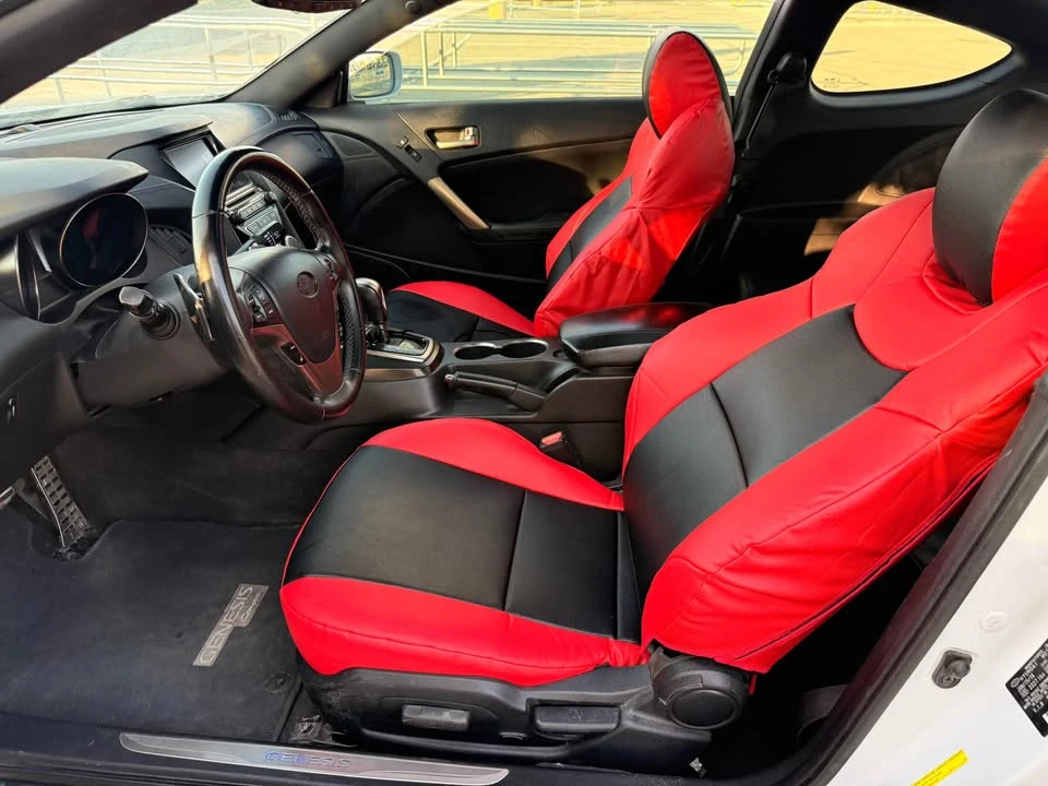 2016 Hyundai Genesis Coupe - Image 10 of 16