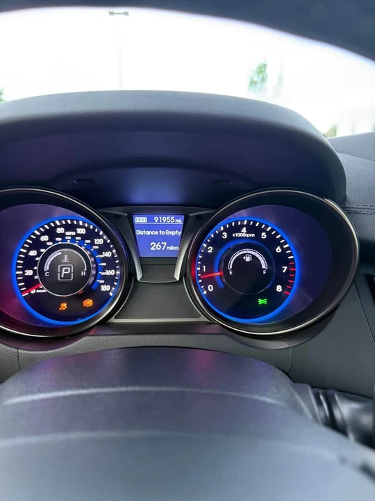 2016 Hyundai Genesis Coupe - Image 7 of 20