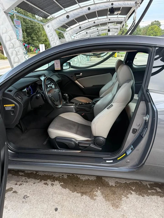 2016 Hyundai Genesis Coupe - Image 6 of 20