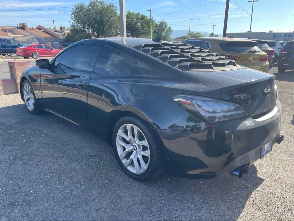2016 Hyundai Genesis Coupe - Image 2 of 7