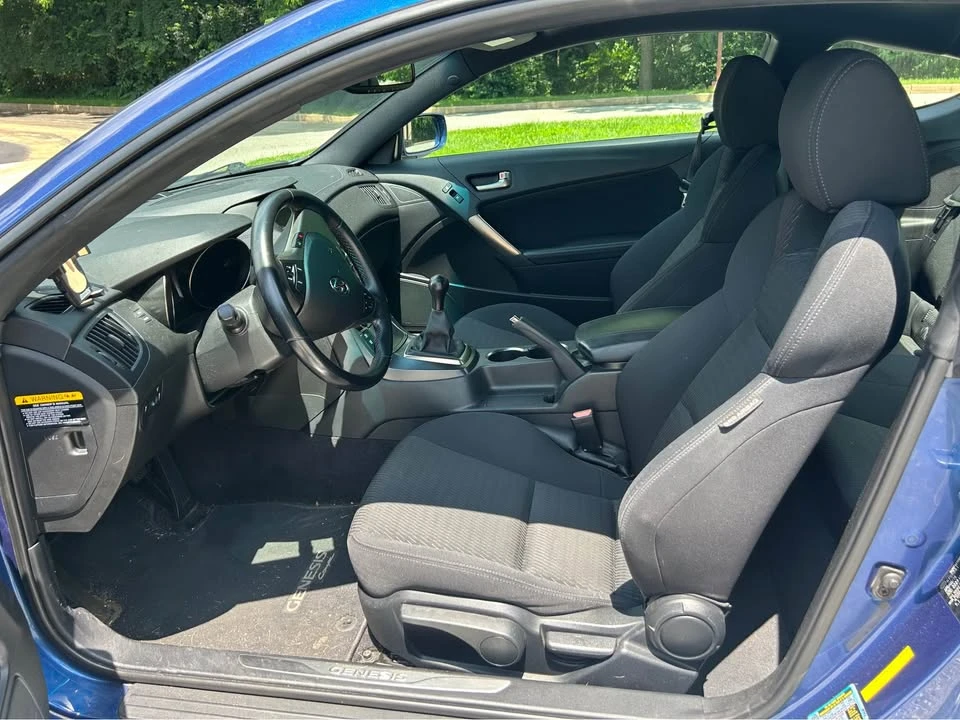 2016 Hyundai Genesis Coupe - Image 11 of 13