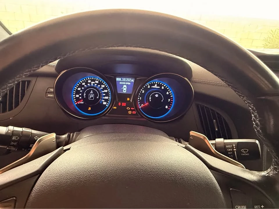 2016 Hyundai Genesis Coupe - Image 3 of 11
