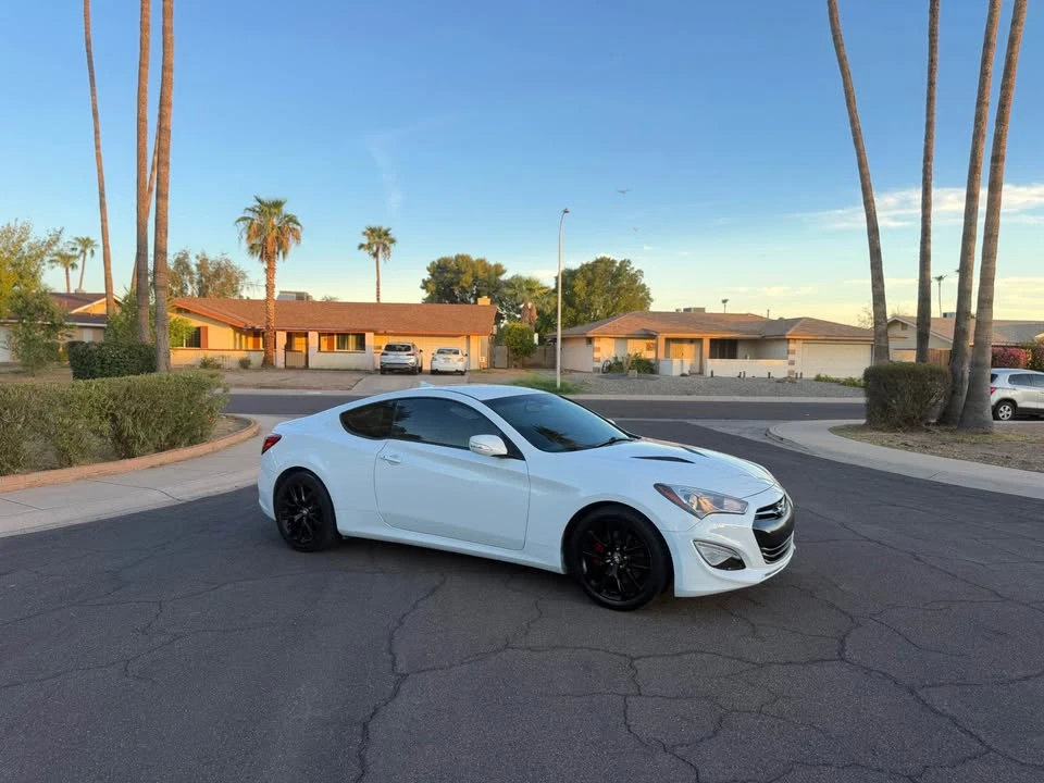 2016 Hyundai Genesis Coupe - Image 3 of 14