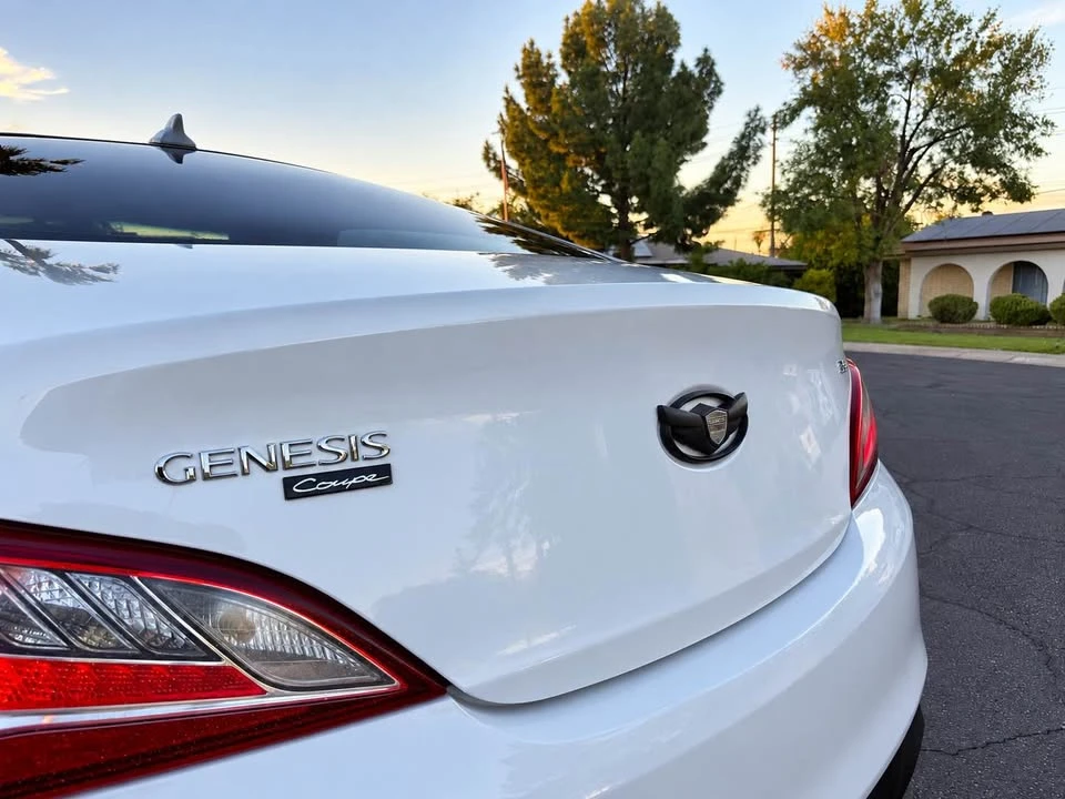2016 Hyundai Genesis Coupe - Image 6 of 14