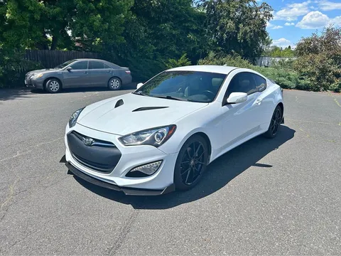2016 Hyundai Genesis Coupe 3.8 Grand Touring Coupe 2D