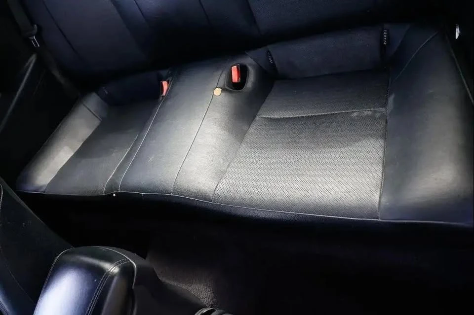 2016 Hyundai Genesis Coupe - Image 10 of 19