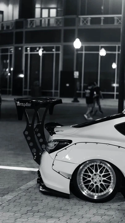 2016 Hyundai Genesis Coupe - Image 8 of 16