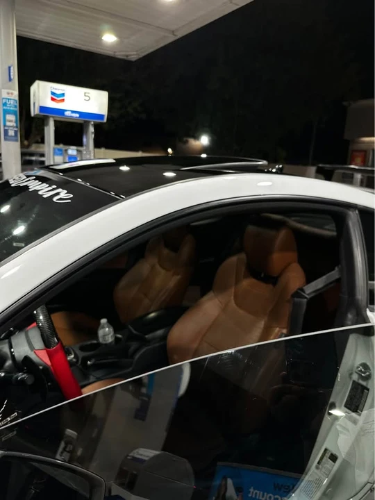 2016 Hyundai Genesis Coupe - Image 10 of 16