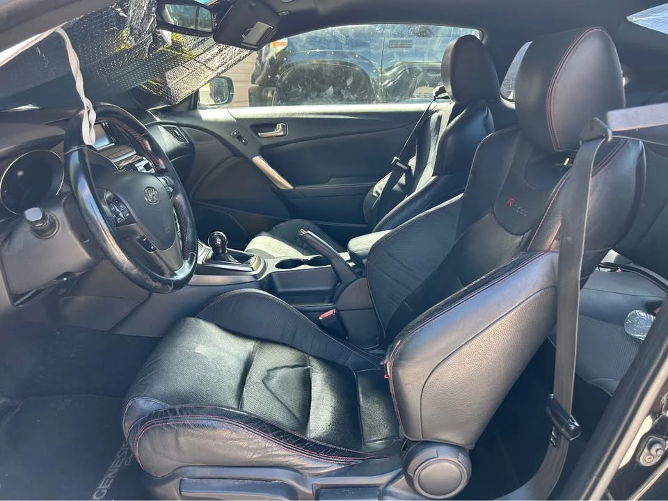 2016 Hyundai Genesis Coupe - Image 7 of 13