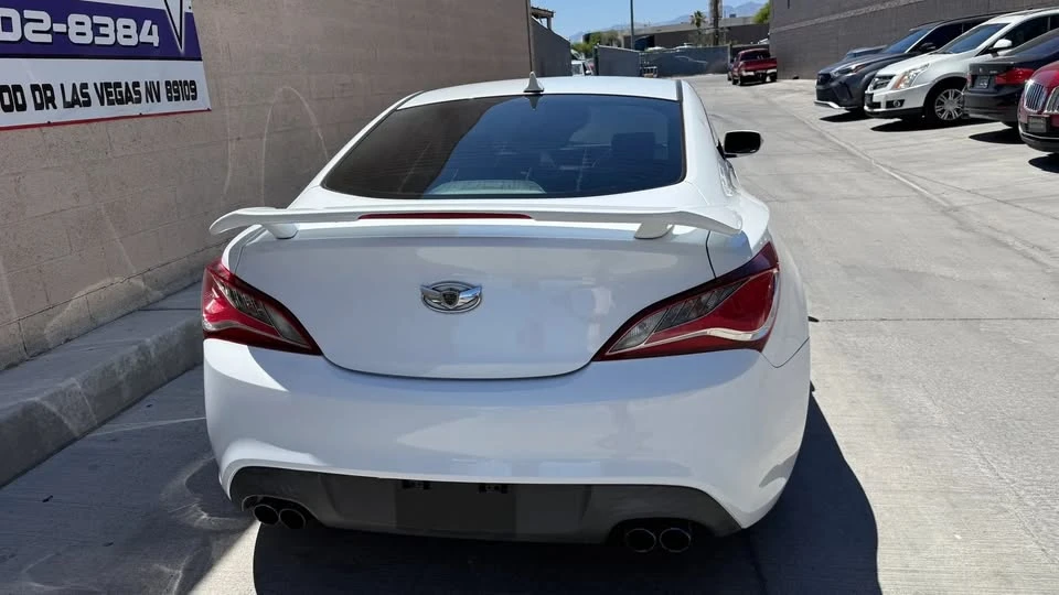 2016 Hyundai Genesis Coupe - Image 3 of 19