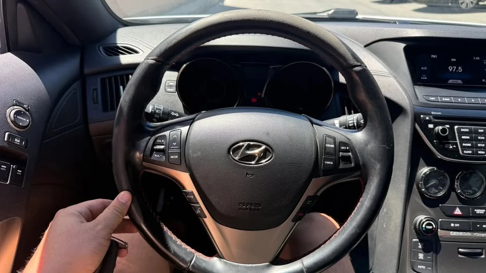 2016 Hyundai Genesis Coupe - Image 19 of 19