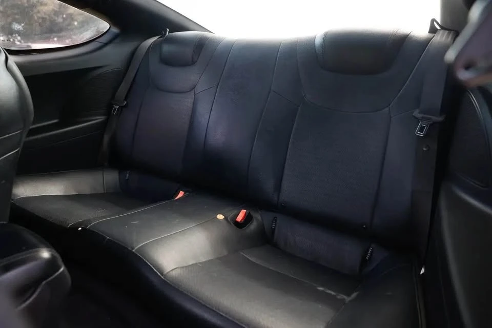 2016 Hyundai Genesis Coupe - Image 7 of 9