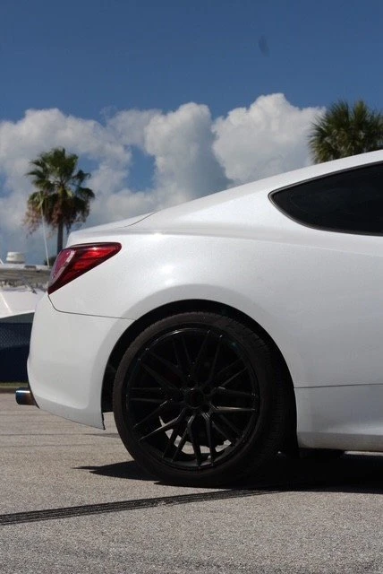 2016 Hyundai Genesis Coupe - Image 4 of 13