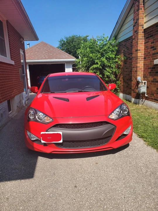2016 Hyundai Genesis Coupe - Image 2 of 19