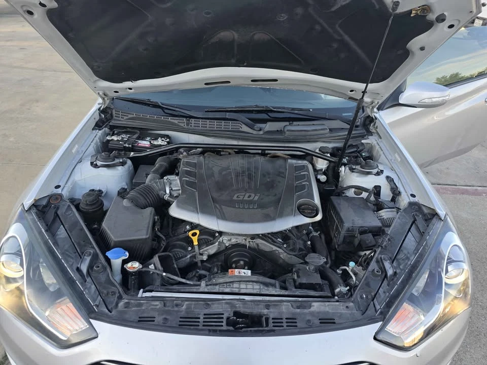 2016 Hyundai Genesis Coupe - Image 20 of 20