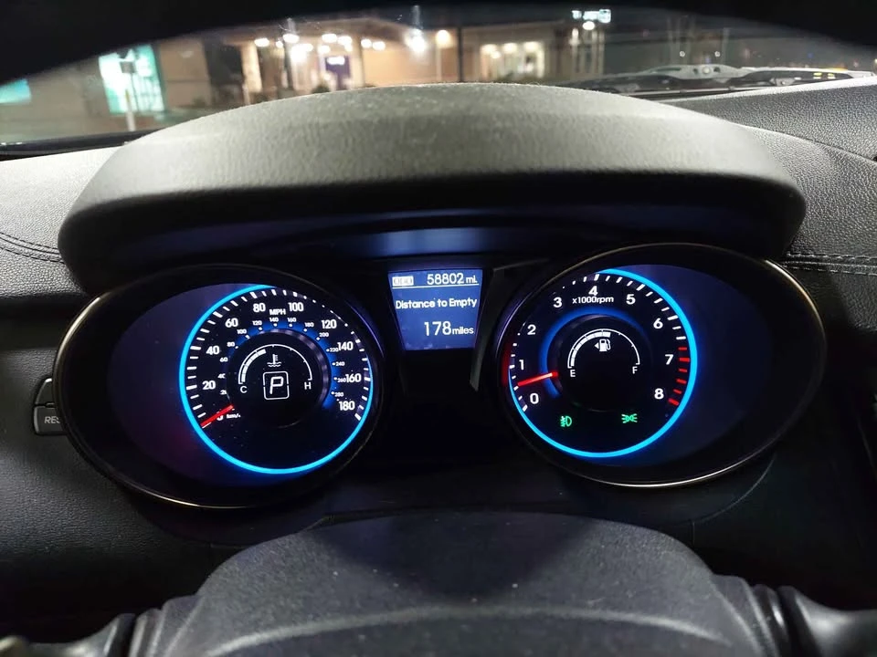 2016 Hyundai Genesis Coupe - Image 13 of 19
